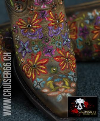 Black-star-boots-Europa-Schweiz Western-shop-st-gallen-Winterthur-frauenfeld-Uzwil-WIL-sg-Oberbueren Linedance-Stiefel, Western-Stiefel-Swarovski-Kristall Western-Stiefel-Schwarz Western-boots-SchwarzWestern-mode,Country-Style,Line-Dance-Stiefel,Cowboy-Boots,Line-Dance-Mode, türkis-western-stiefel, Western-stiefel-mit-swarovski-kristallen, Western-Stiefel-rot Linedance-winterthur-frauenfeld-st-gallen-WIL-Oberbueren Western-shop-rodeostars-ch rodeostars-linedance-shop-winterthur-st-gallen-Frauenfeld-Wil-oberbueren-sg